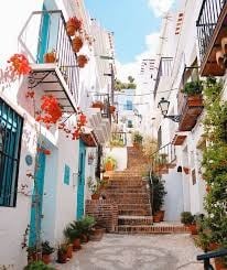 Retreat experience in Frigiliana